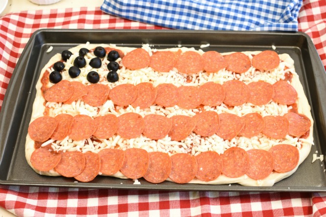 American-Flag-Pizza-7