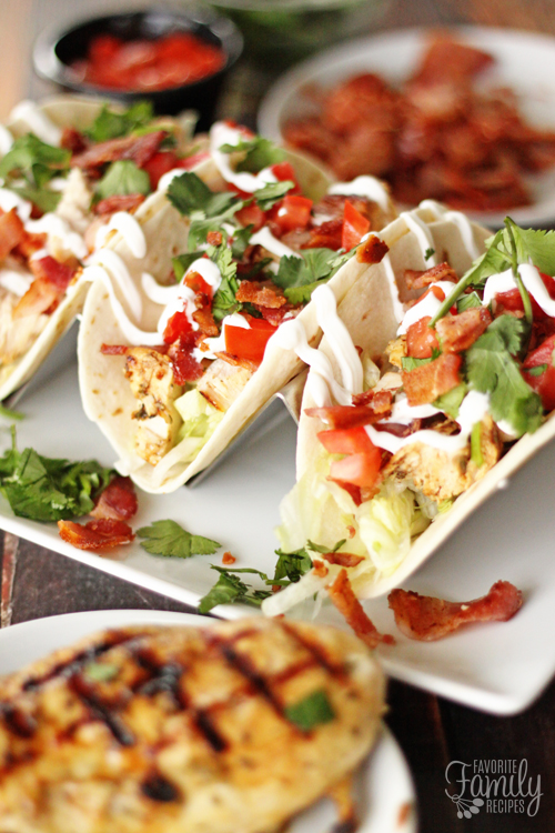 Chicken-BLT-Tacos-