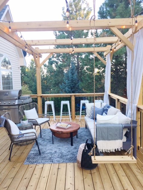 Backyard deck 14