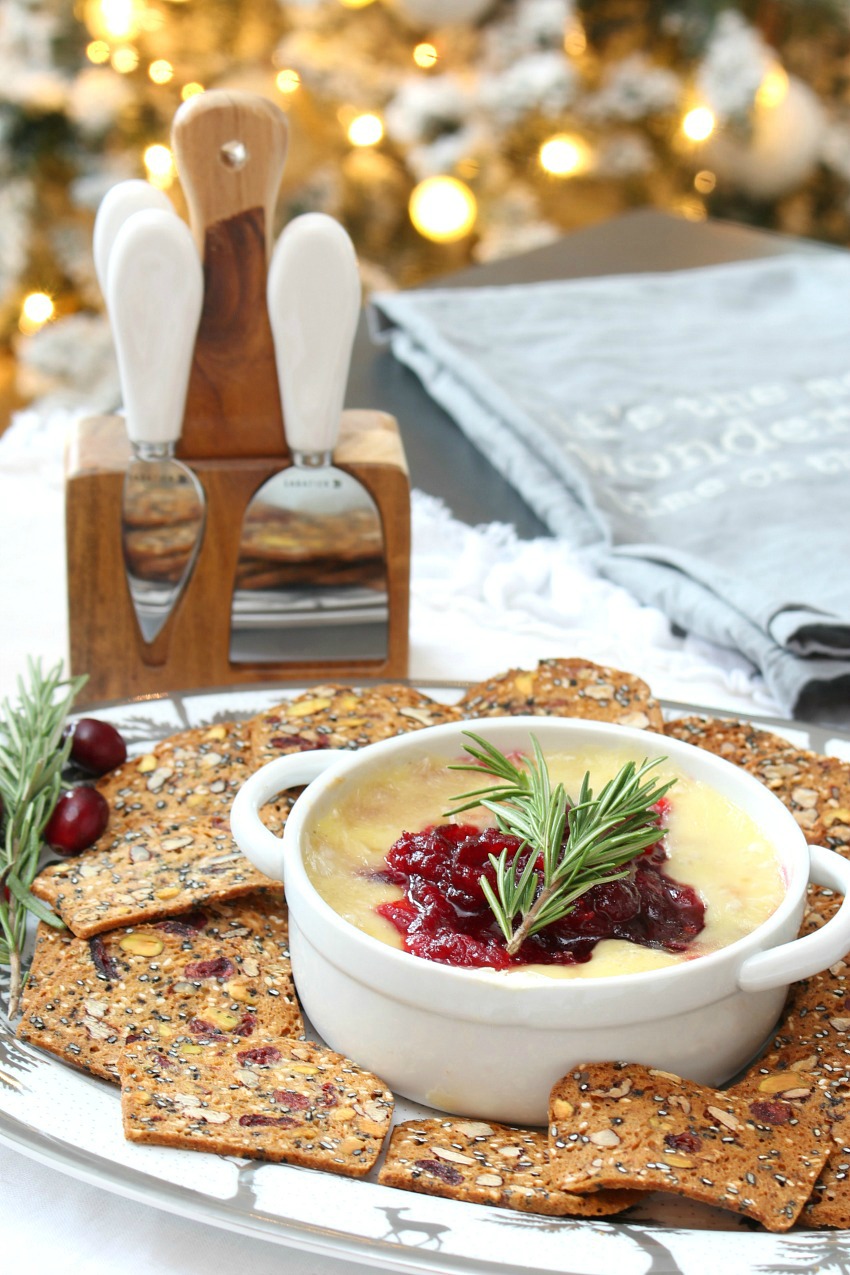 Cranberry-Baked-Brie