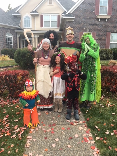 Family Halloween Costumes 2017 - Living with Lady